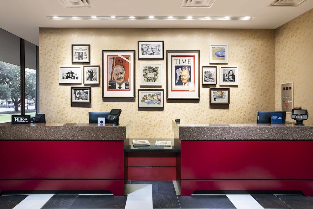 Hilton University Of Houston Extérieur photo
